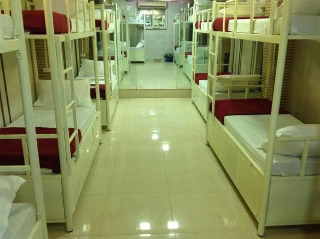 Friends Hostel And Pg House Mumbai Exterior photo